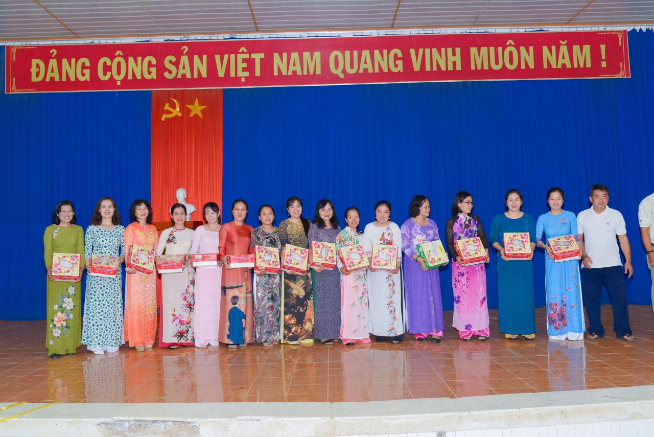 Slideshow Image 1